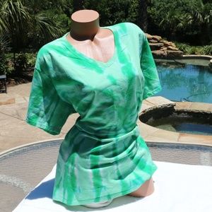26/28 4X Plus Boho Hand Dyed Green Tie Dye Top